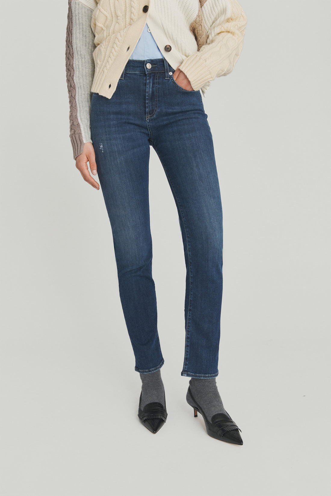 JEANS_BROOKE_UPTOWN_851401_DETTAGLIO_RETINA_29_20250812094539