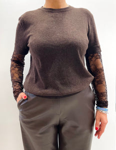 Maglia girocollo con mancihe in pizzo